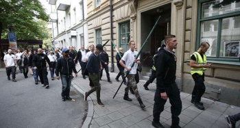 Stockholm'de ard arda düzenlenengösteriler şehri birbirine kattı